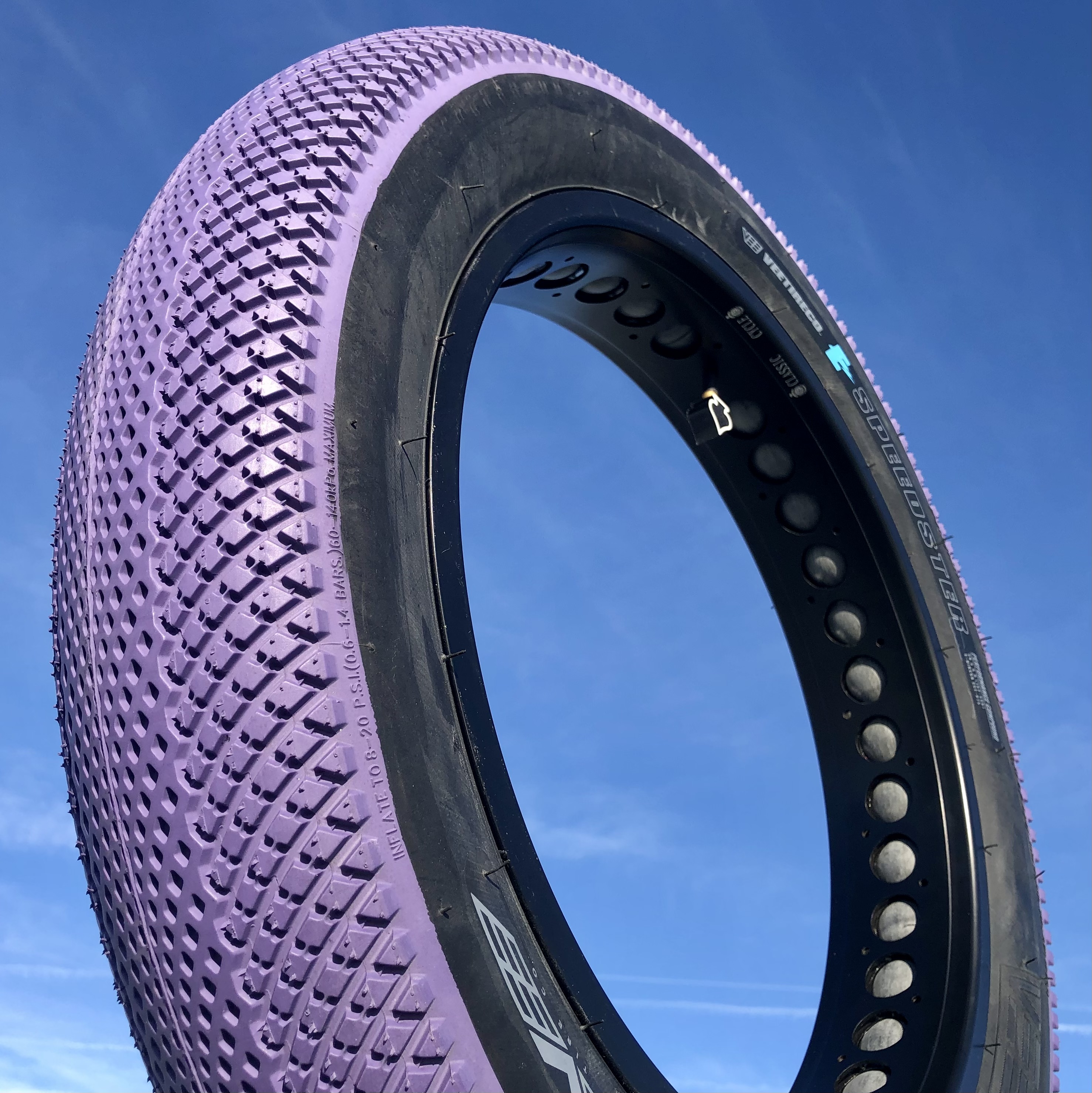 Bicycle_tire_speedster_20x4_Fatbike_limited_edition_lila_4
