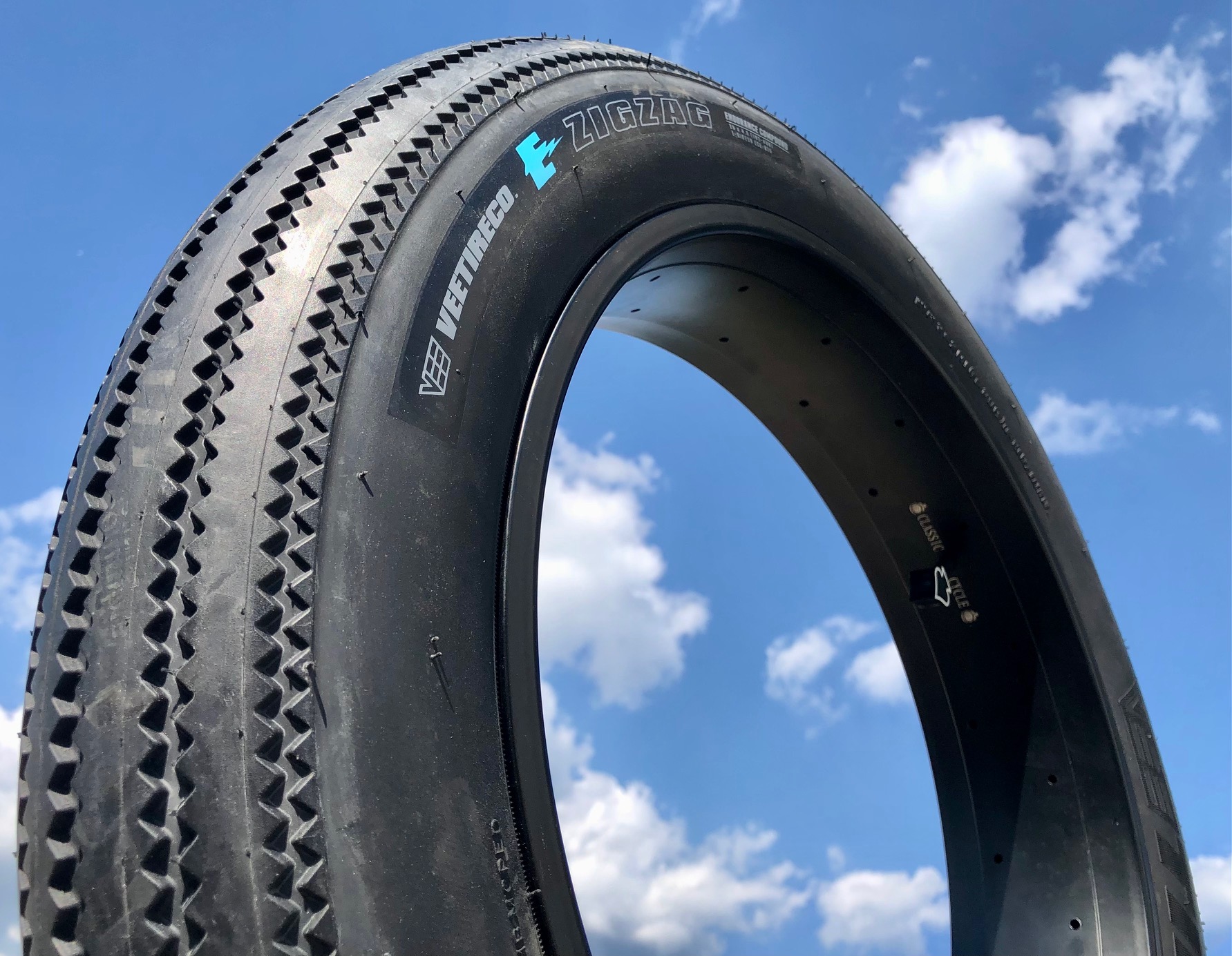 zigzag_vee_rubber_tire_reifen_204_20x4_e-bike50_1