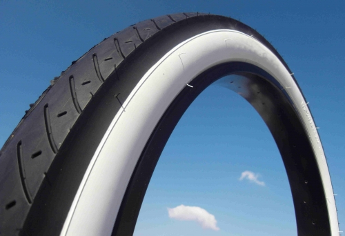 Street_hog-_24x3-0_-weisswand_cruiserreifen