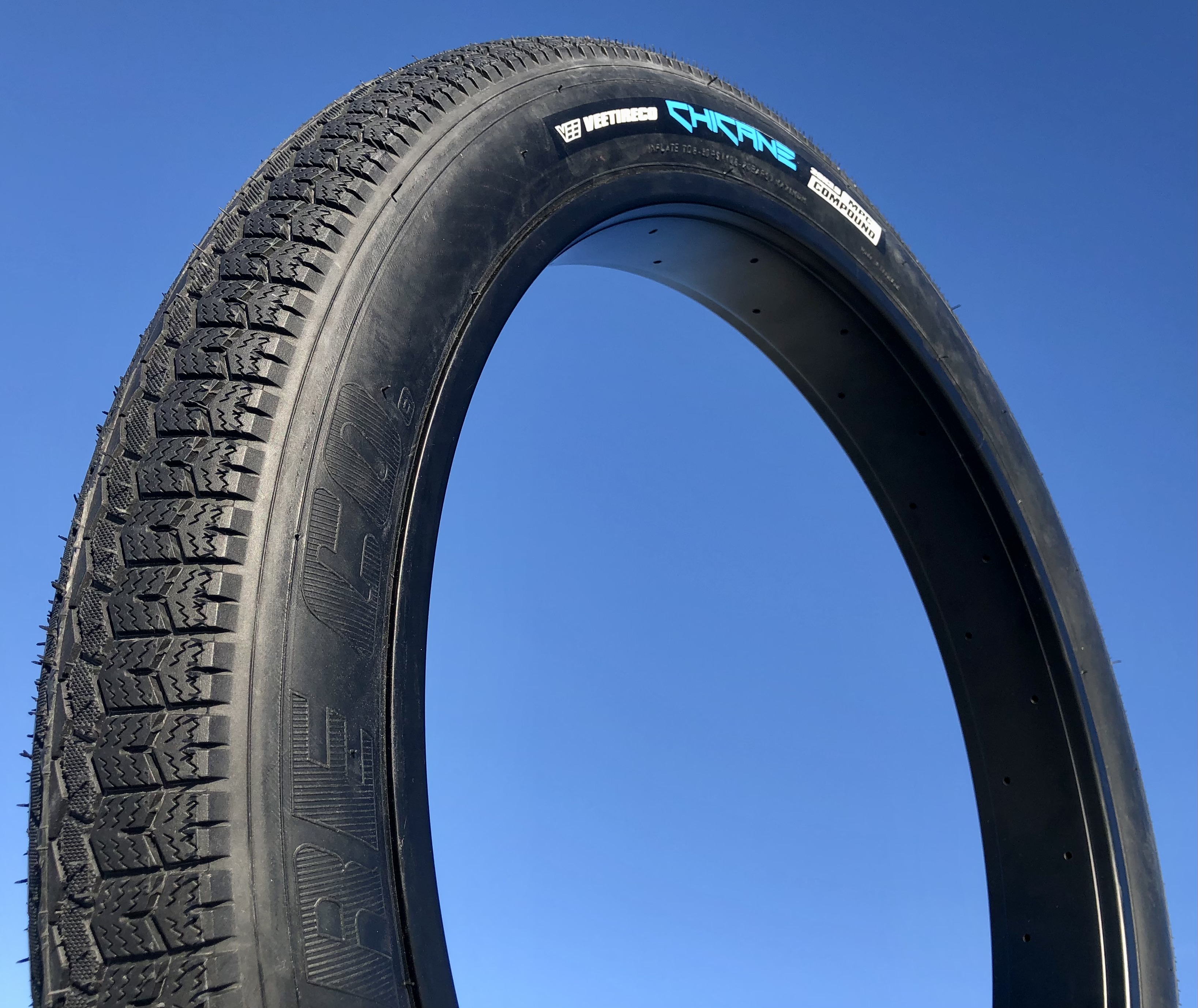 fat_bike_vee_bicycle_tire_tyre_bike_chicane_26x3-5_black_1