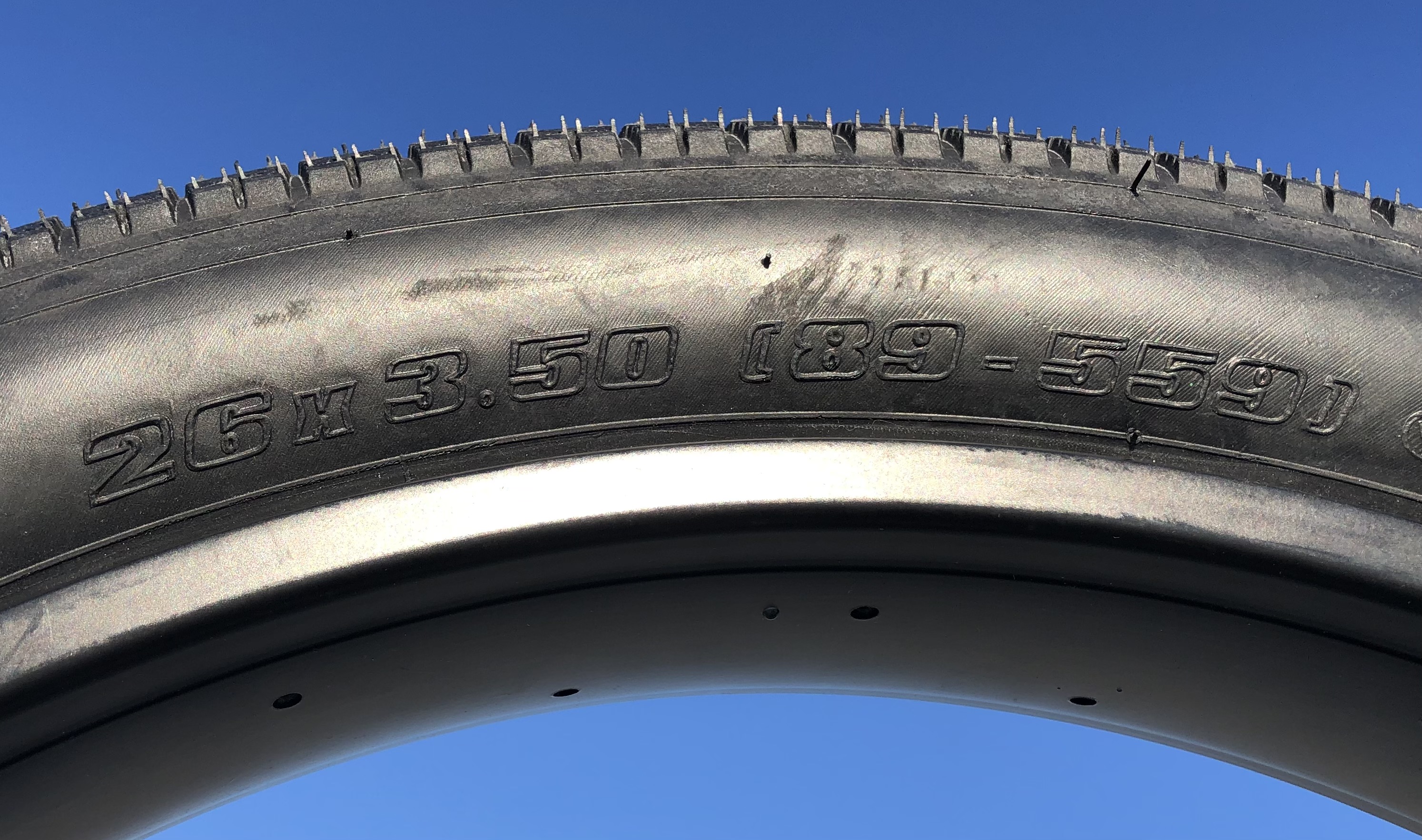 fat_bike_vee_bicycle_tire_tyre_bike_chicane_26x3-5_black_3