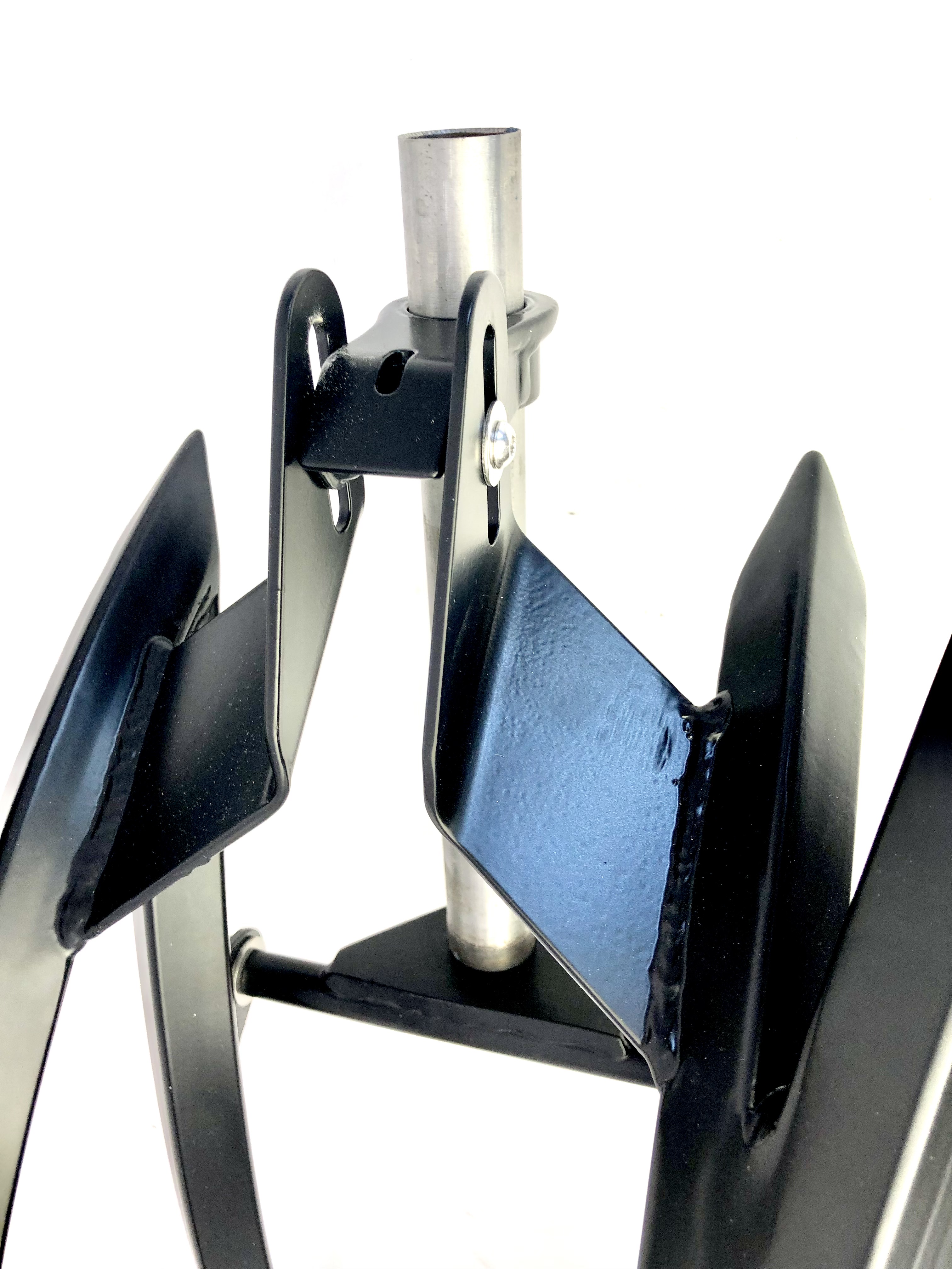 black_beast_classic_cycle_custom_fork_claw_2