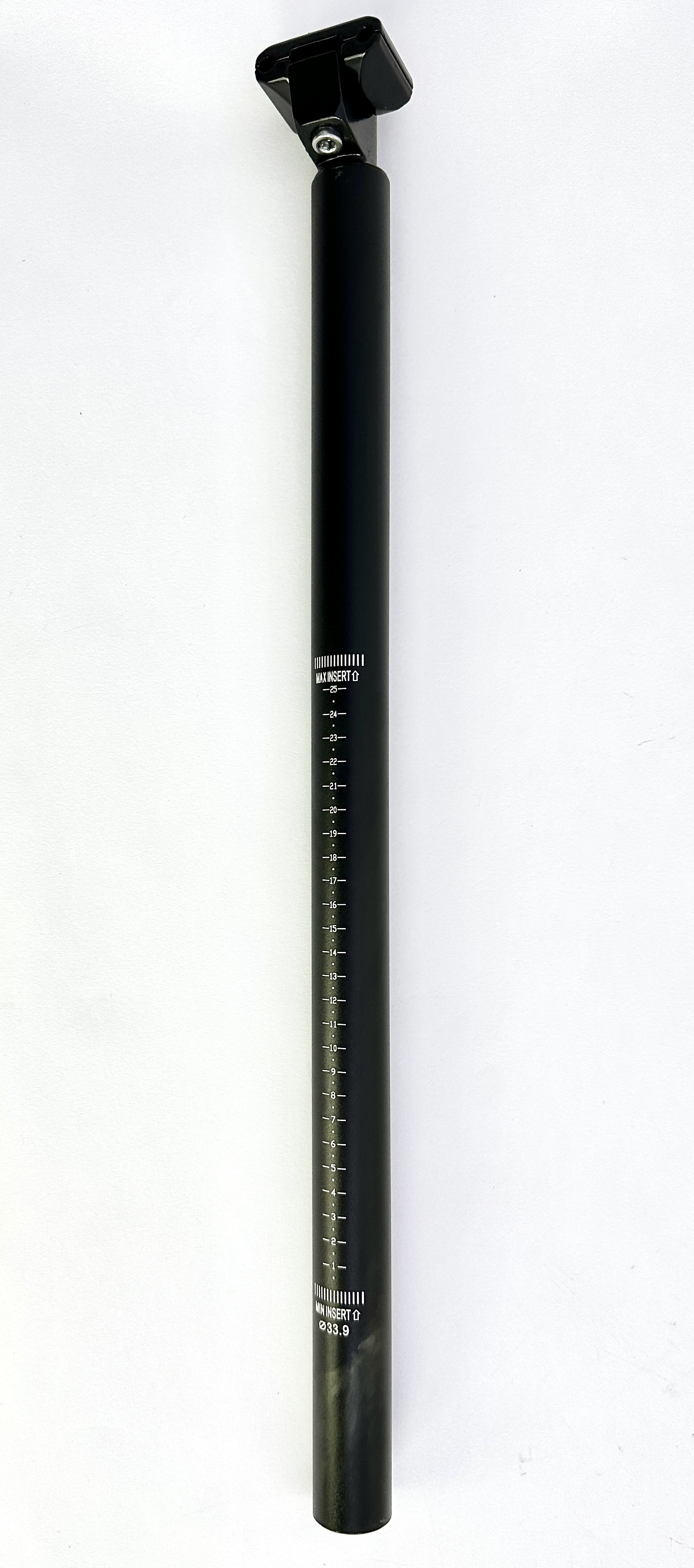 Extragroße Patentsattelstütze 33,9  600 mm Alu schwarz