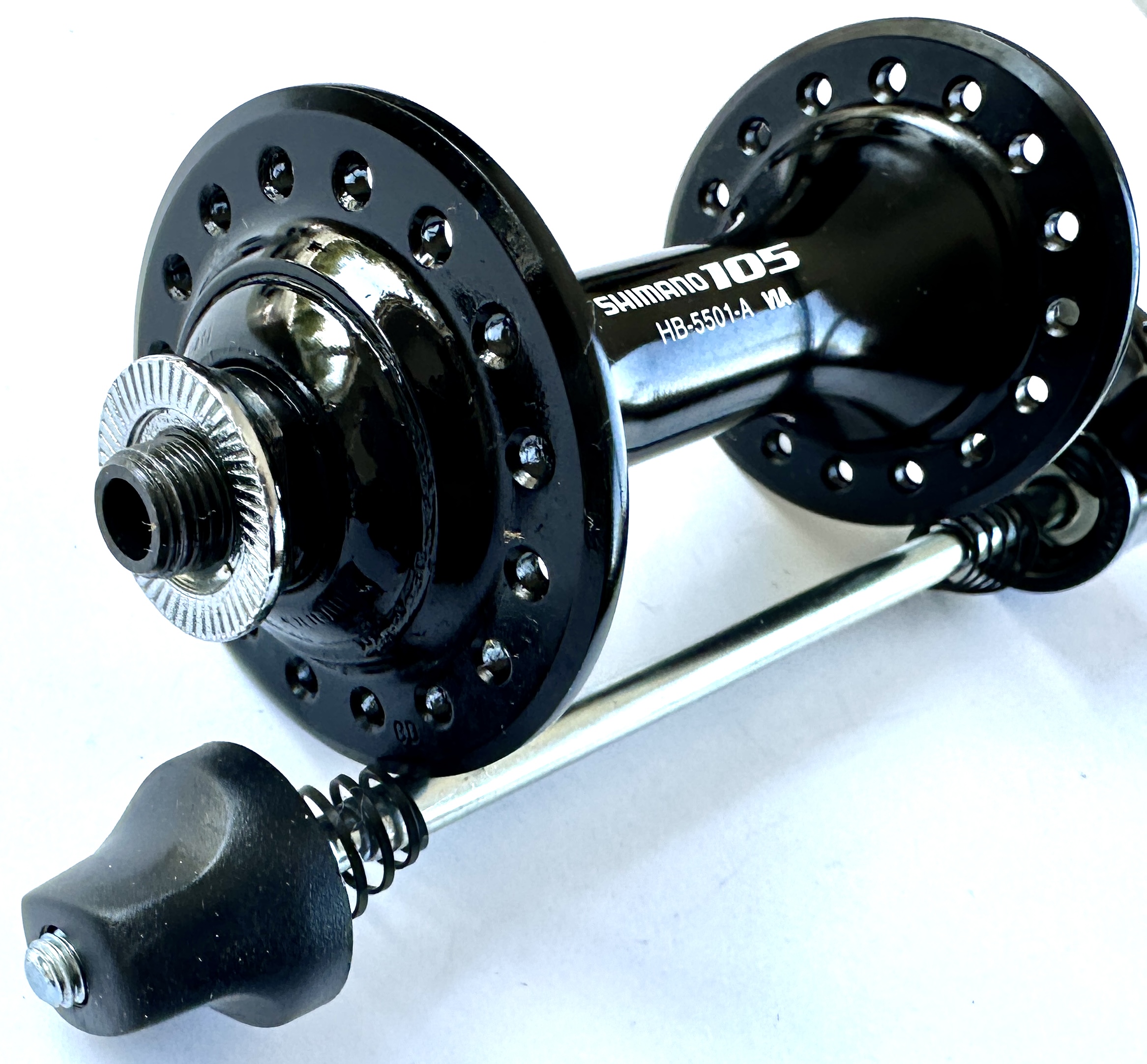 Shimano_made_in_Japan_Hub_Vorderradnabe_105_hb-5501-a_1