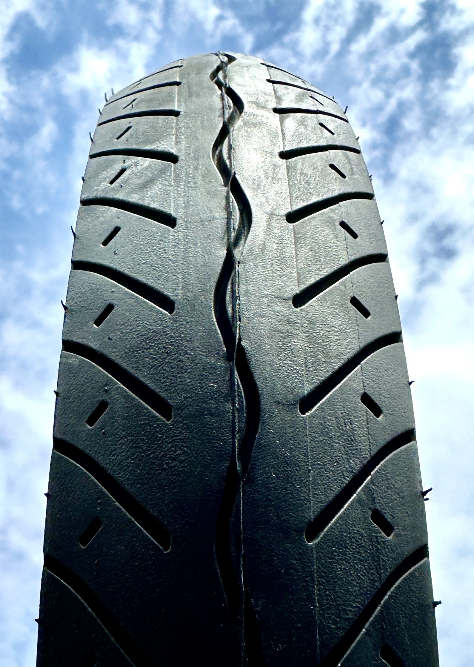 street_Hog_20x3_20_x_3-0_tire_tyre_whitewall_203ARuDMnVcMb8D4