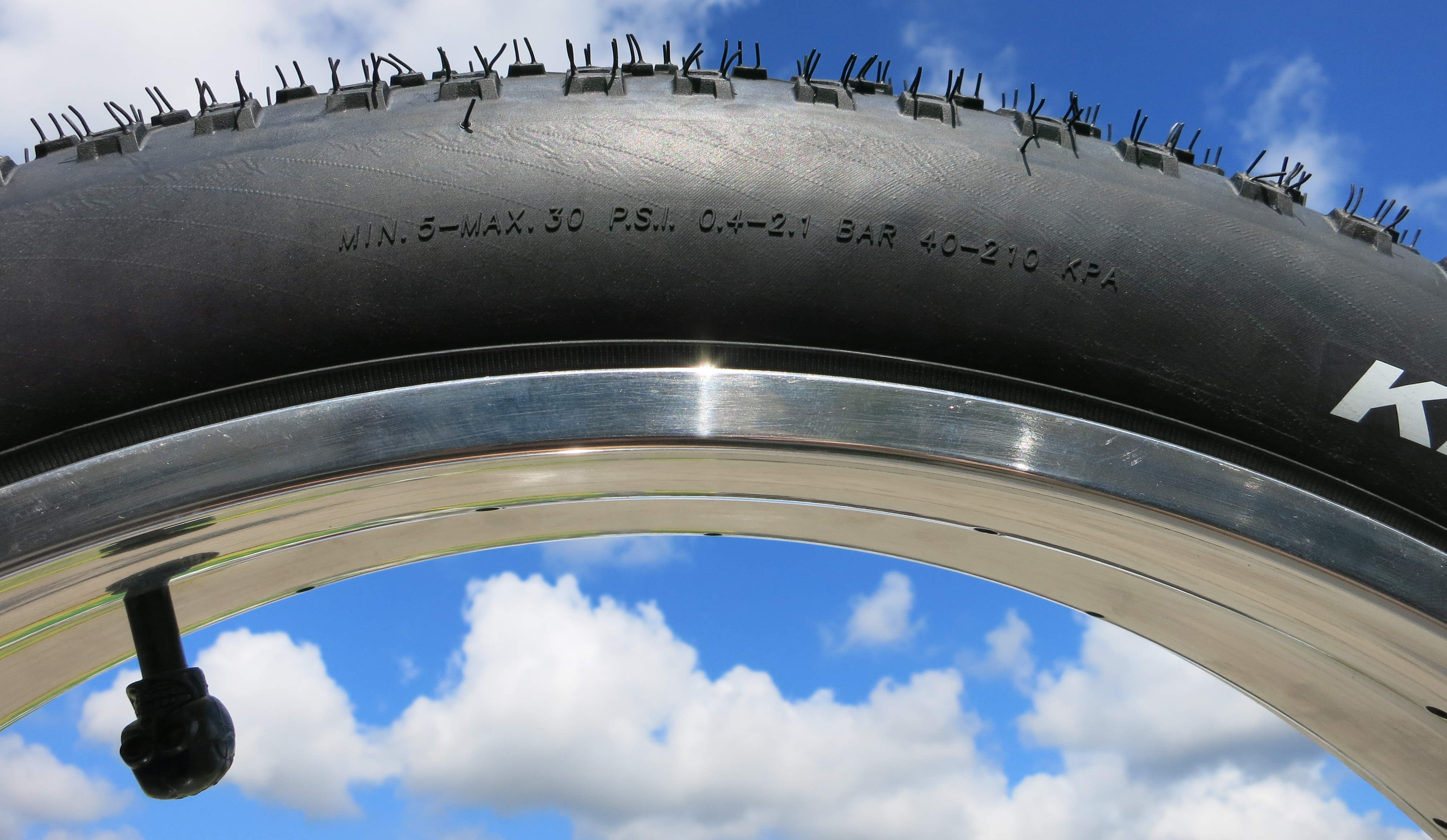 528200_3GzFyhZIJ5VM04