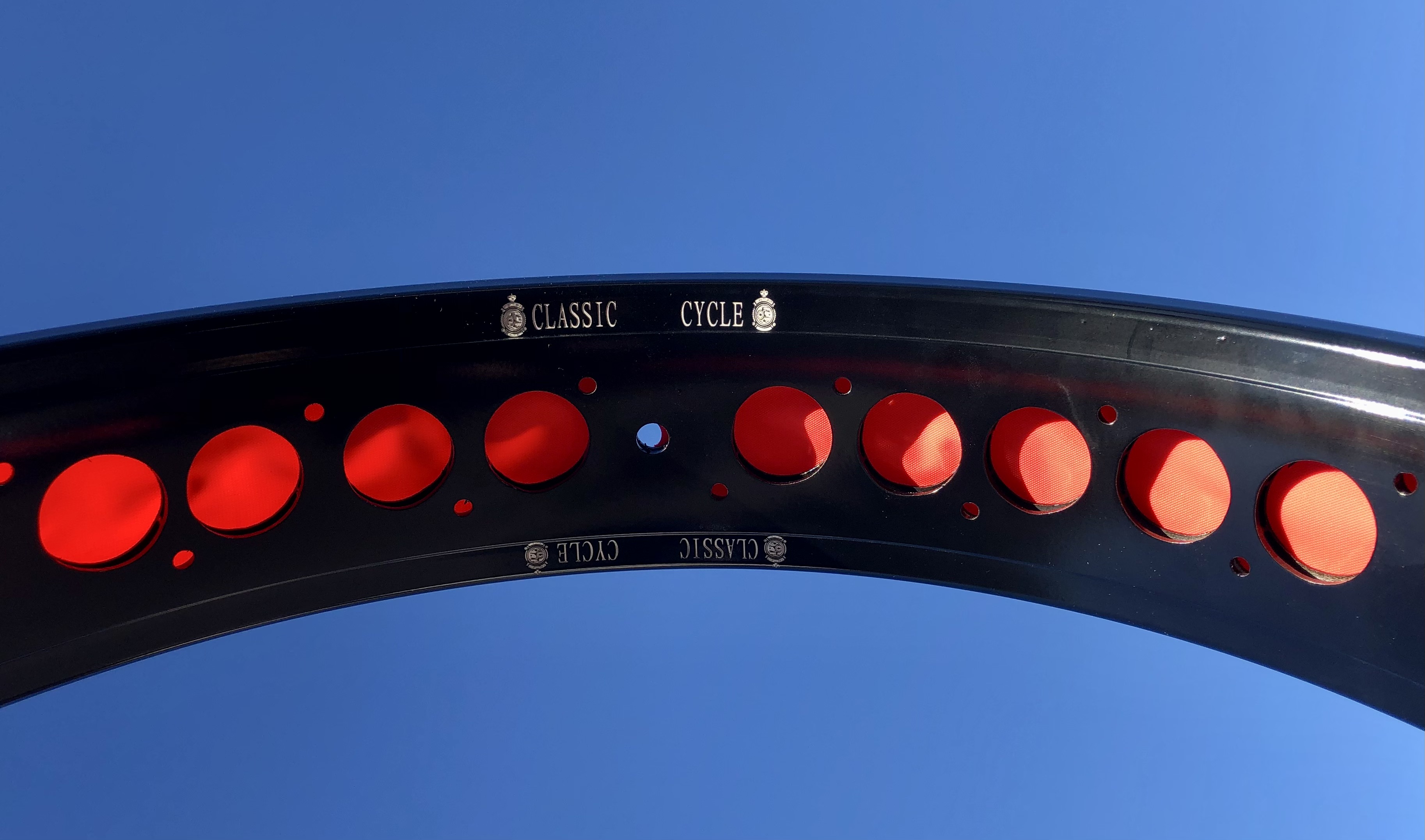 Rim_Tape_Fat_Cut_Out_red_2vaYjJfLAwUkhl