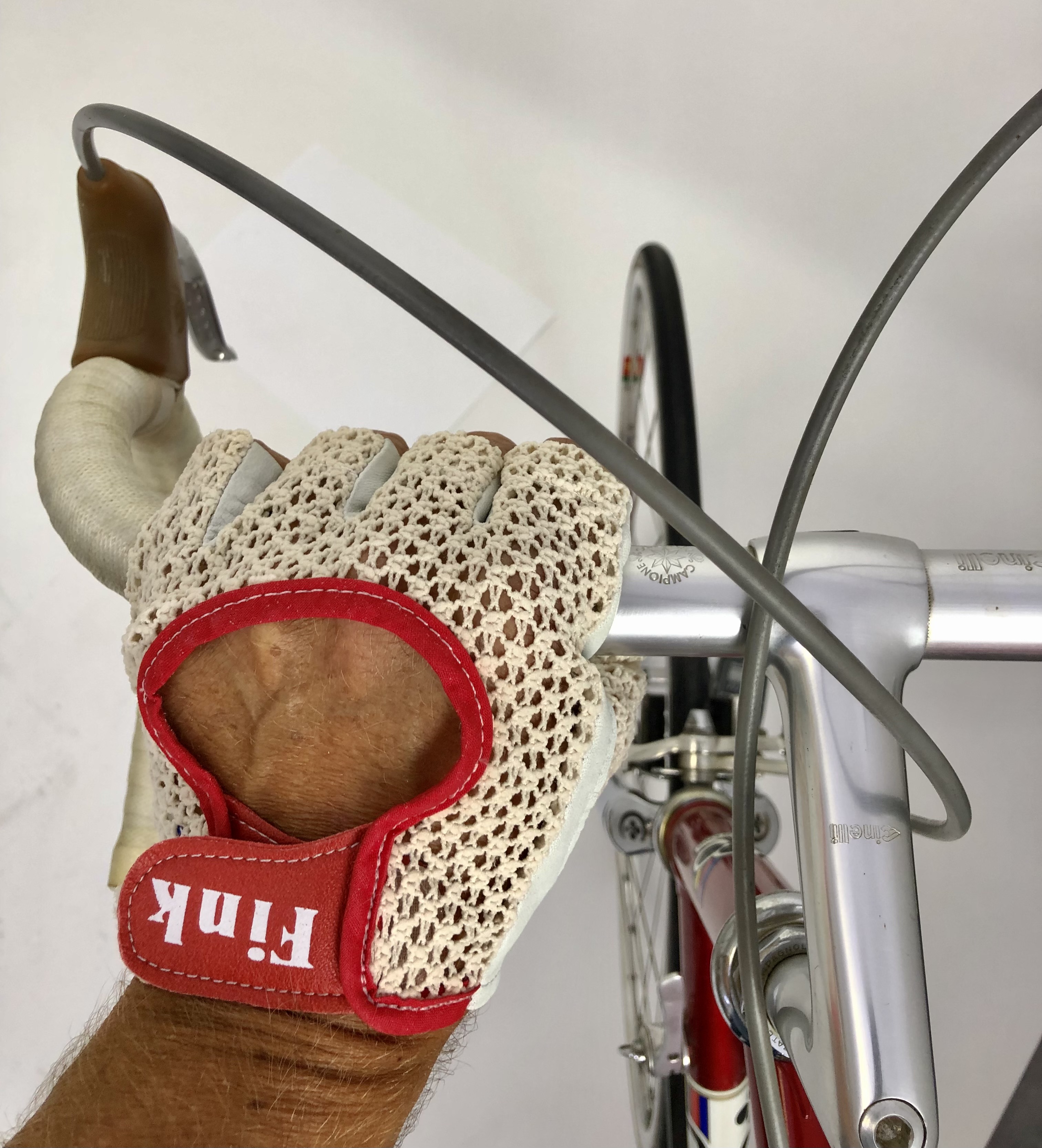 Original_GANT_1970s_vintage_bicycle_gloves_with_chrocheted_upper_hand_Size_11_4