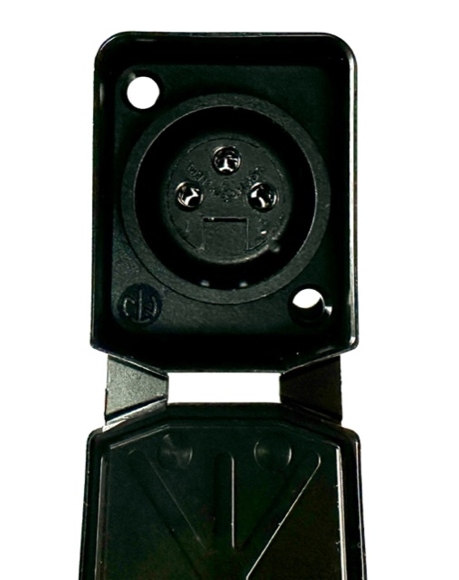 XLR D 3-pin Ladebuchse weiblich mit Dichtkappe