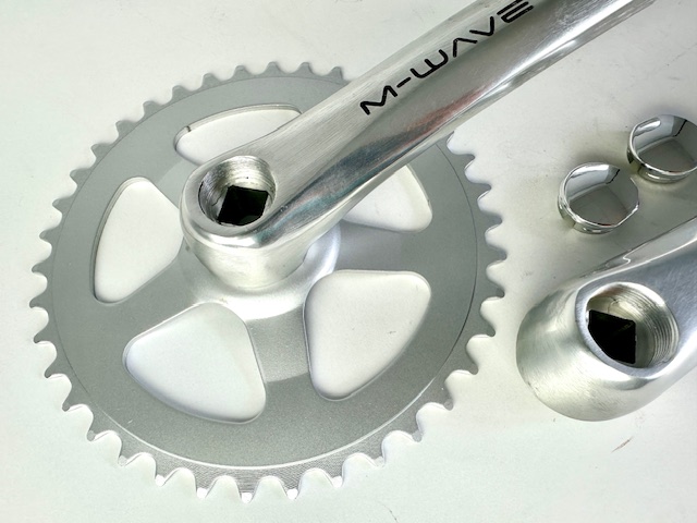 M-WAVE Kettenradgarnitur 1-fach für JIS Vierkant, 38 Zähne