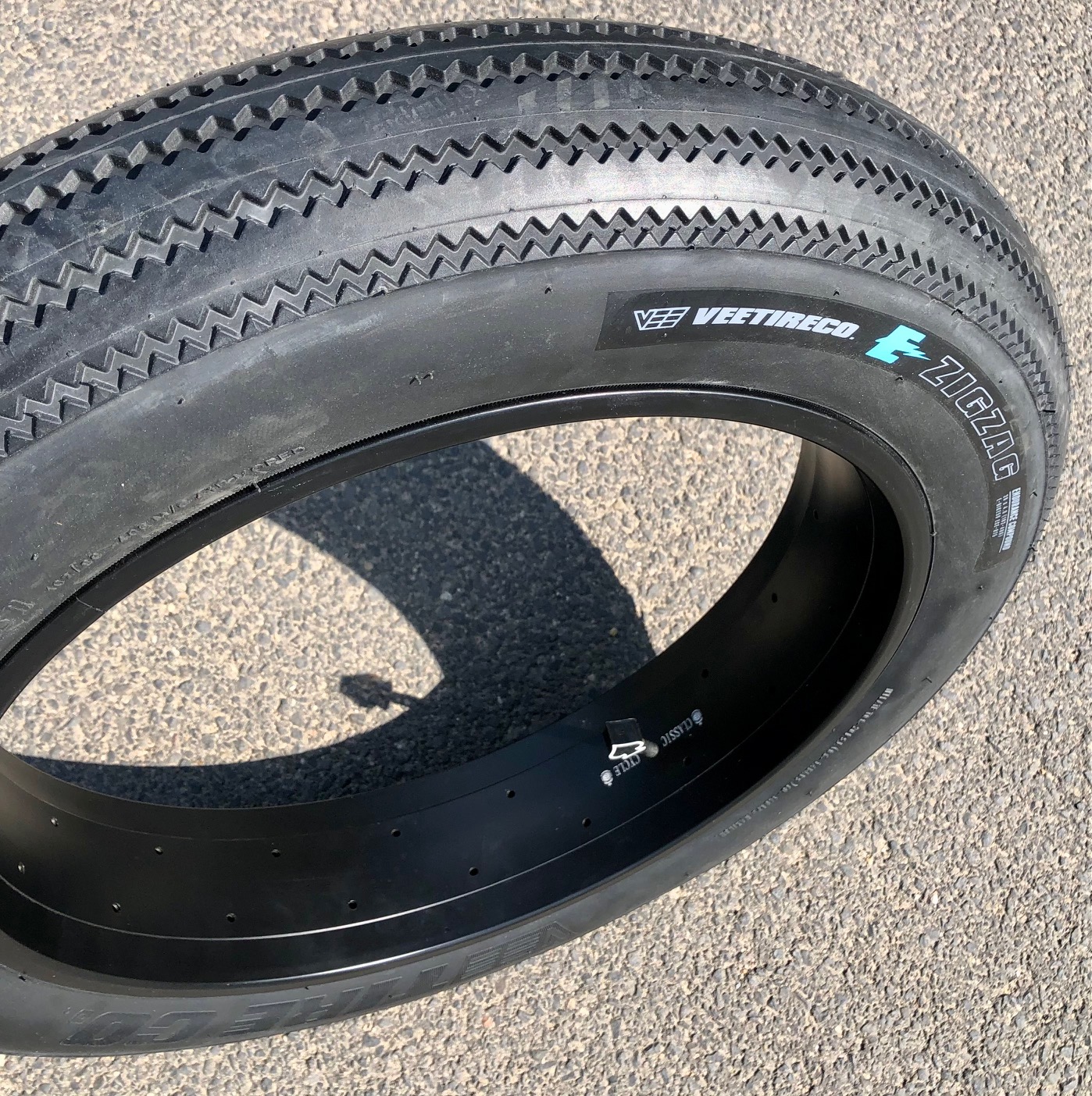 zigzag_vee_rubber_tire_reifen_204_20x4_e-bike50_4