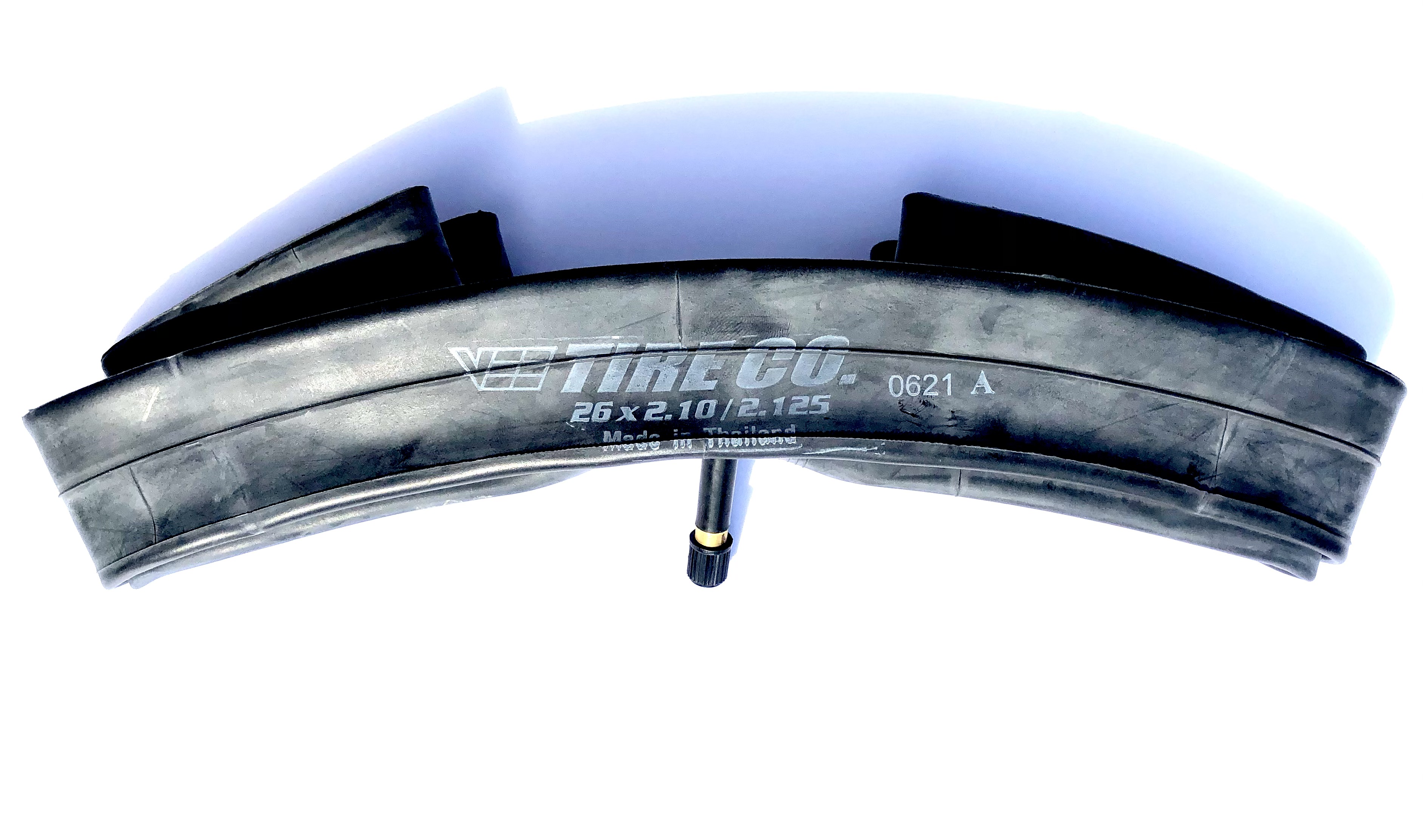 Tube_bicycle_AV_26x2-10_2-125