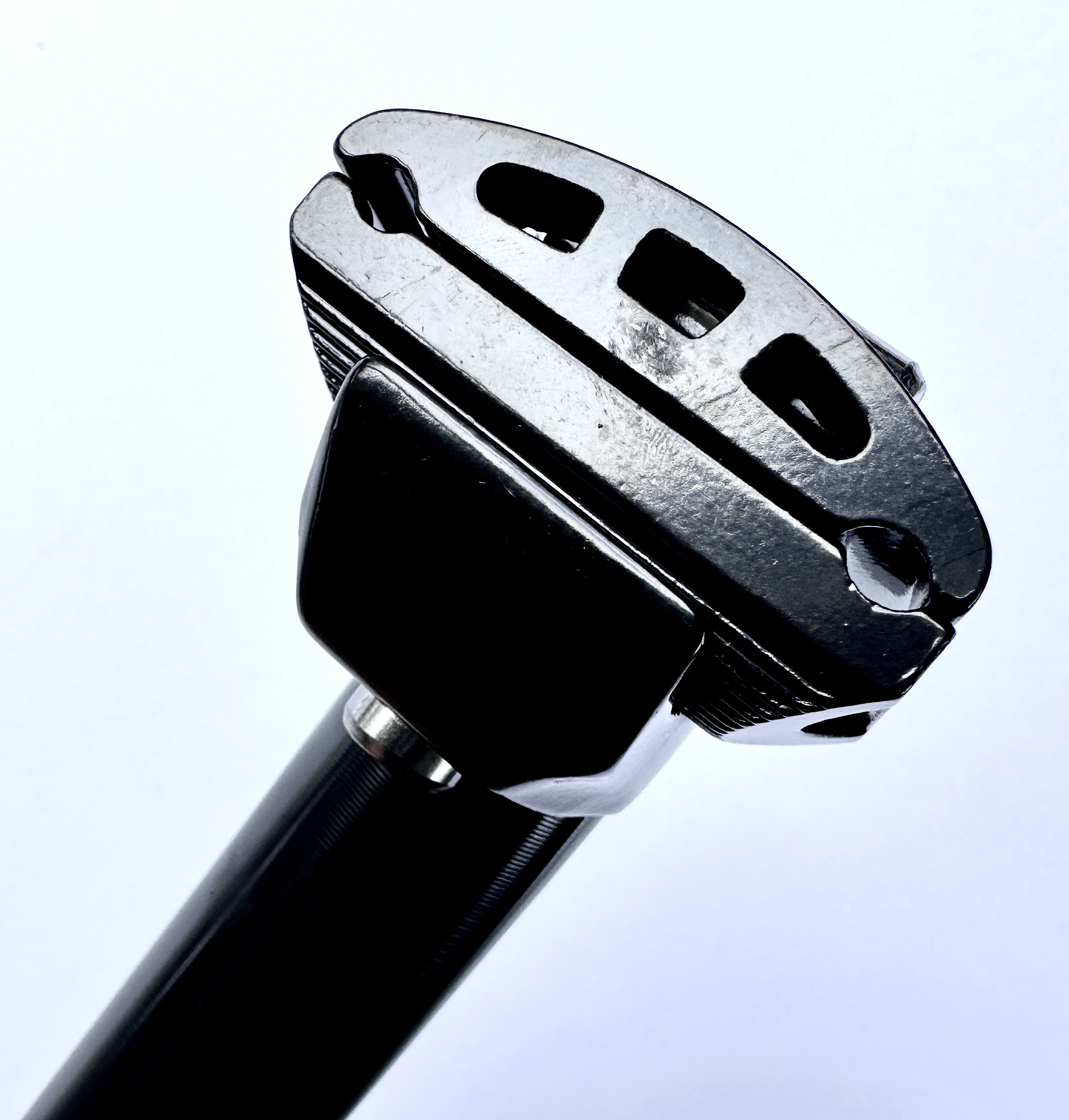 UDX_sattelstuetze_patent_UD_seat_stay_1