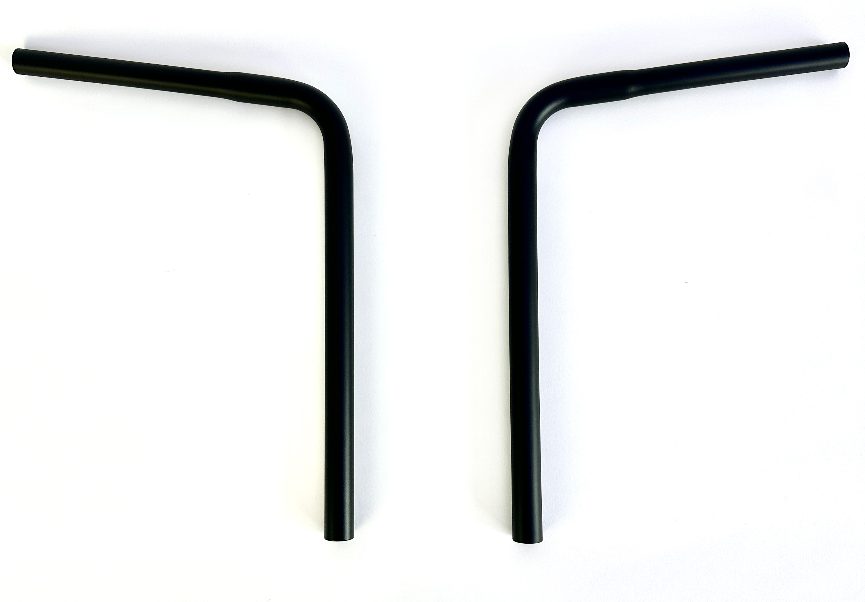 UD Moke oder Swing Lenkerpaar, matt schwarz Durchmesser: 25 mm mit 22 mm Griffenden