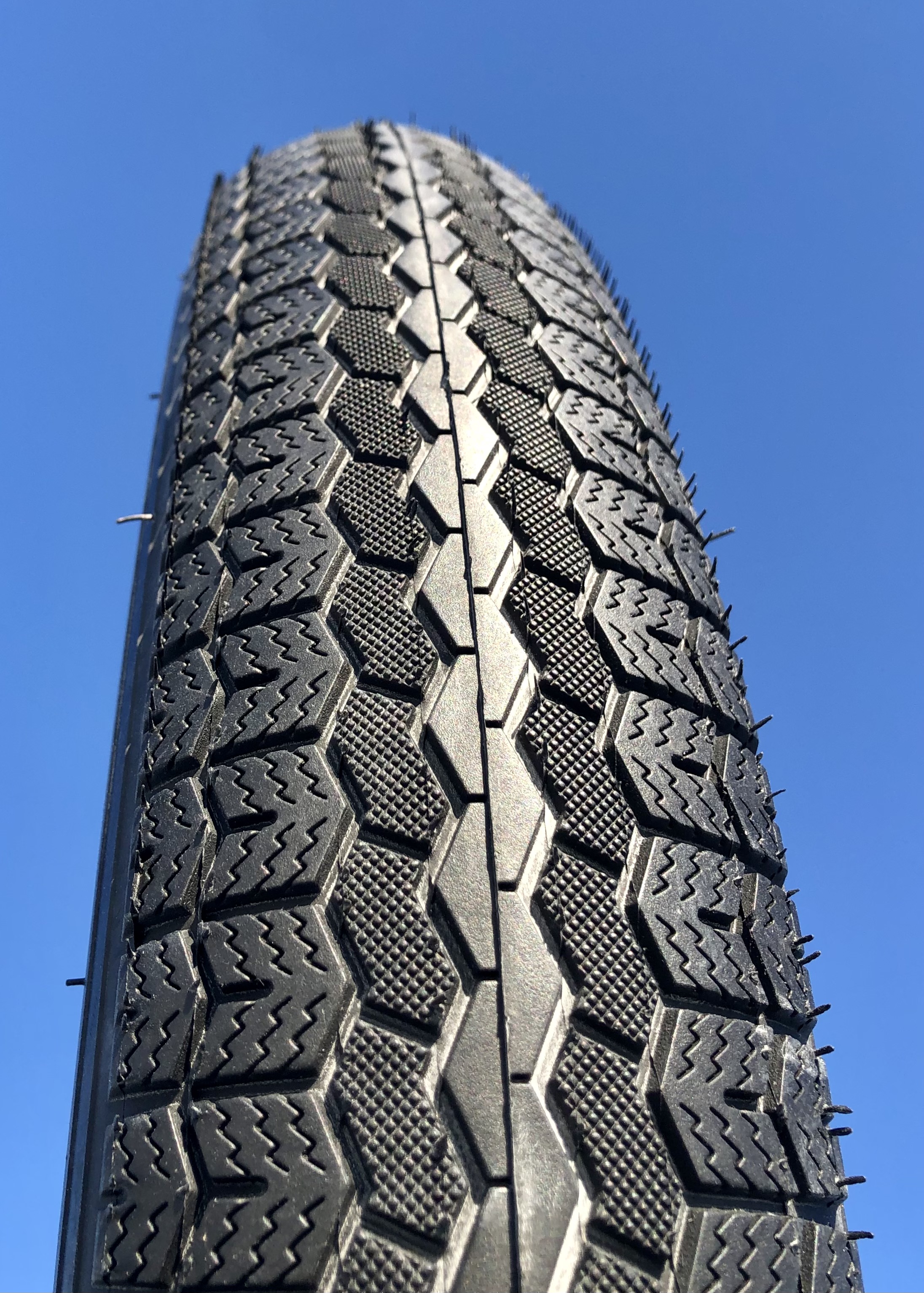fat_bike_vee_bicycle_tire_tyre_bike_chicane_26x3-5_skinwall_skin